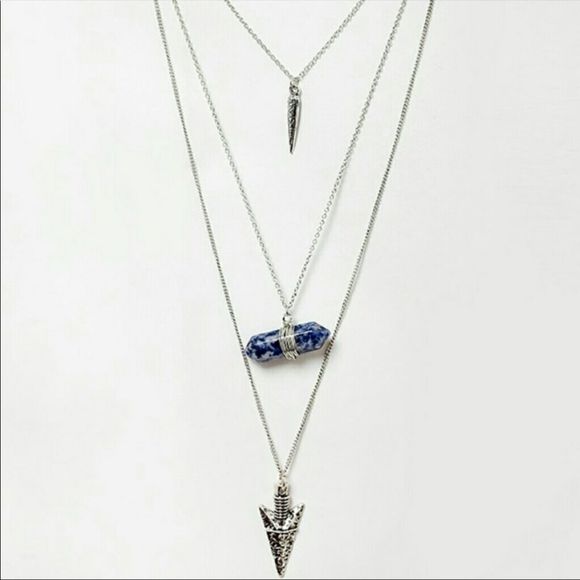 Layered three tier arrowhead necklace - Picture 1 of 4